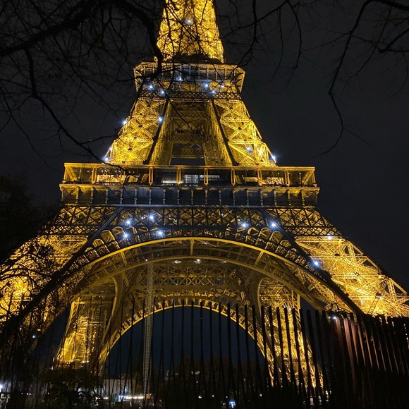 Meet your Posher, Stephanie - Picture 7 of 7